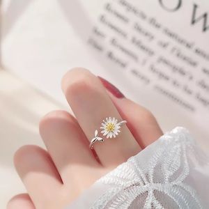 New Sterling Silver Daisy 925 Adjustable Ring